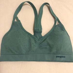 Patagonia low-medium impact sports bra